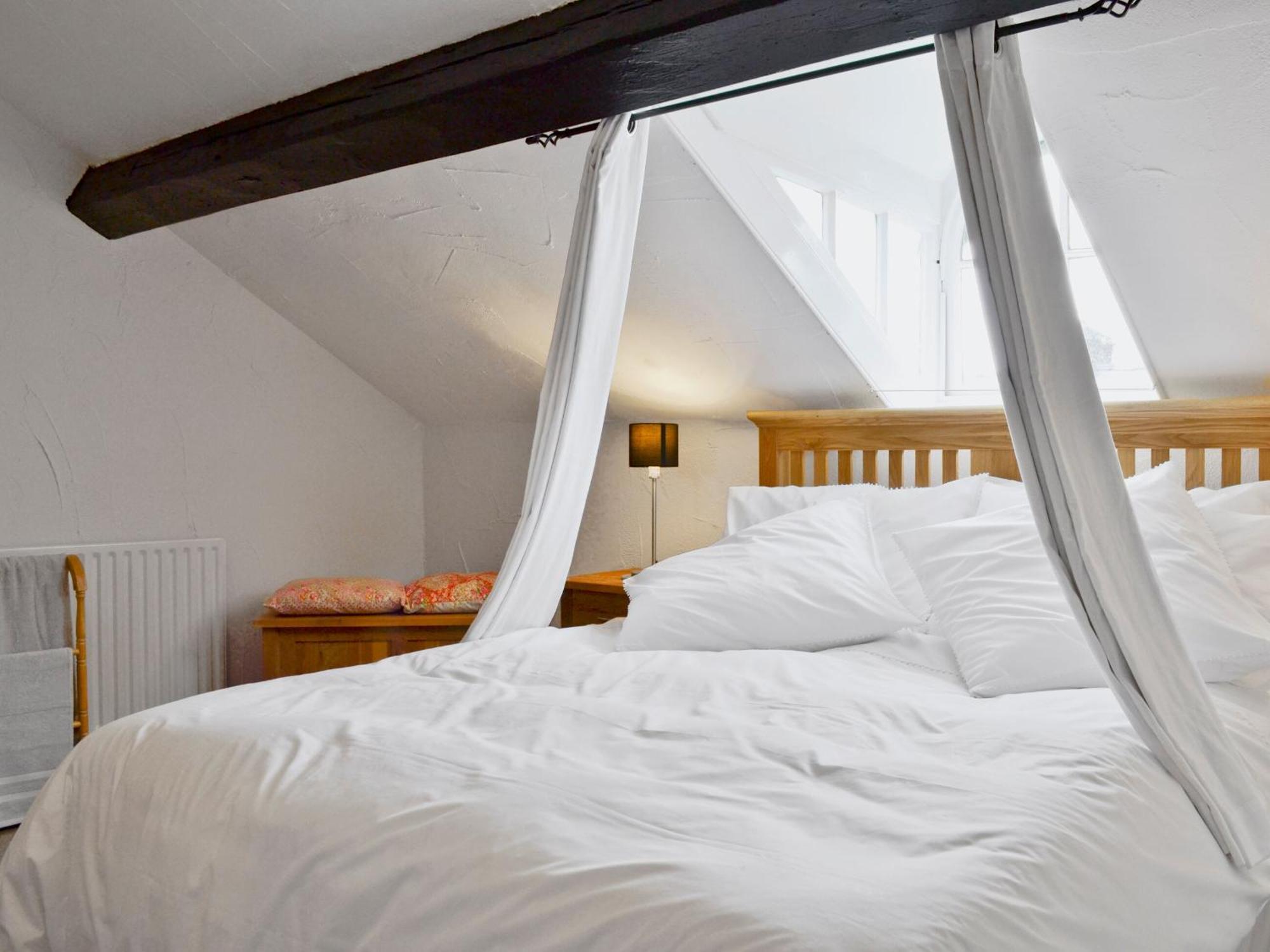 18 In The Corner Villa Windermere Bagian luar foto