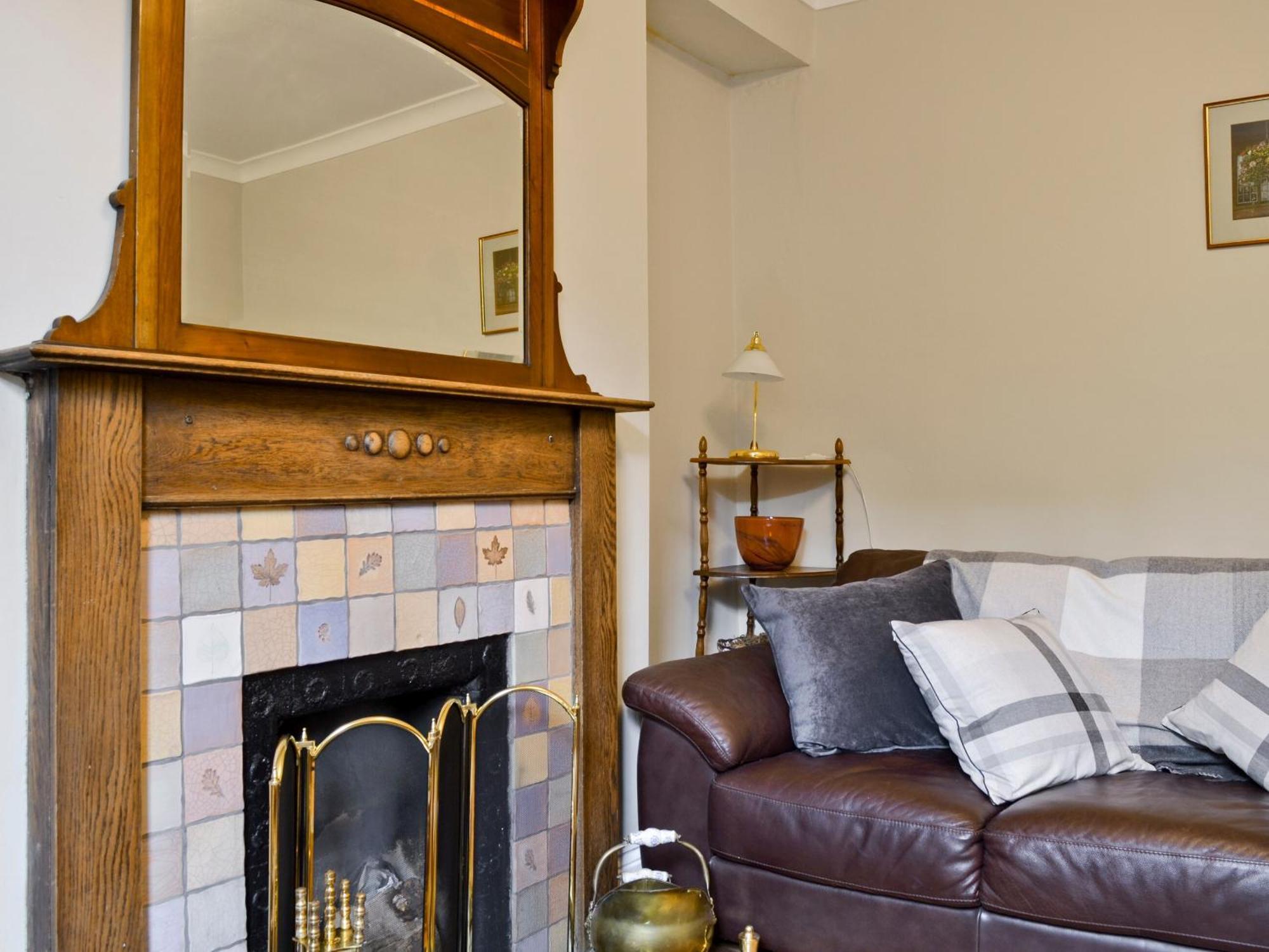 18 In The Corner Villa Windermere Bagian luar foto